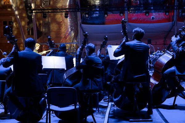 Domplatz Open Air: Tonkünstler &amp; Friends - Im Feuerstorm der Reben (Domplatz St. Pölten, 11.09.2025) Foto: eSeL.at - Joanna Pianka