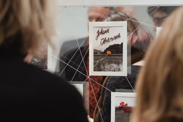 Eingestickt. Zur Erinnerung an 67 Menschen, die 1940 in Hartheim ermordet wurden. 10.12.2025 - 10.05.2026 (Haus der Geschichte Österreich, 10.12.2025) Foto: eSeL.at - Robert Puteanu