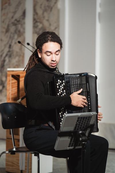 Eingestickt. Zur Erinnerung an 67 Menschen, die 1940 in Hartheim ermordet wurden. 10.12.2025 - 10.05.2026 (Haus der Geschichte Österreich, 10.12.2025) Foto: eSeL.at - Robert Puteanu