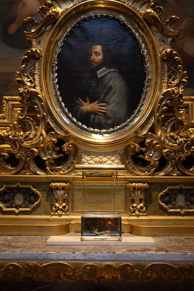 Elias Franziskus Grüner "Ein erlösendes Ende, ein endloser Anfang" (Jesuitenkirche, 3.12.2025 - 28.2.2026) Foto: eSeL.at - Lorenz Seidler
