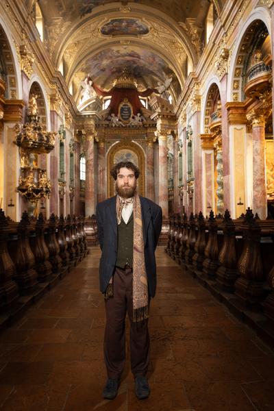 Elias Franziskus Grüner "Ein erlösendes Ende, ein endloser Anfang" (Jesuitenkirche, 3.12.2025 - 28.2.2026) Foto: eSeL.at - Lorenz Seidler