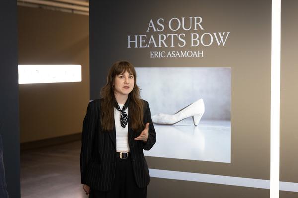 Eric Asamoah "As Our Hearts Bow" (Foto Arsenal Wien, 19.9.2026 – 10.1.2027) Foto: eSeL.at - Lorenz Seidler