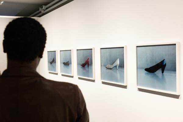 Eric Asamoah "As Our Hearts Bow" (Foto Arsenal Wien, 19.9.2026 – 10.1.2027) Foto: eSeL.at - Lorenz Seidler