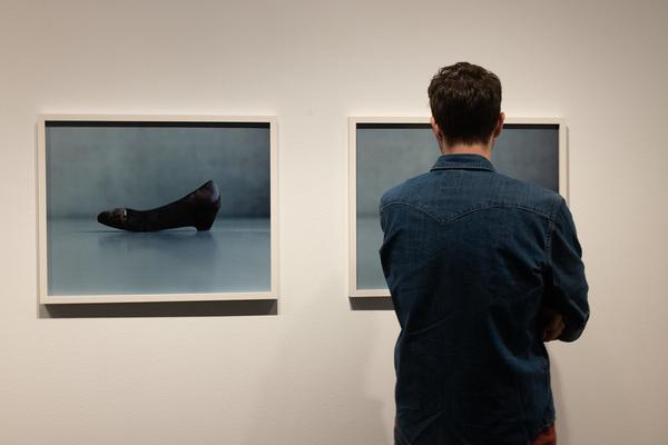 Eric Asamoah "As Our Hearts Bow" (Foto Arsenal Wien, 19.9.2026 – 10.1.2027) Foto: eSeL.at - Lorenz Seidler
