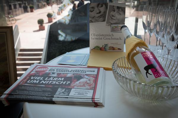 eSeL: Die Entsetzliche-Kunst-Tauschbörse LINZ  (26.3.2017, OK Linz) <a href="https://esel.at/termin/89417" rel="noreferrer nofollow">esel.at/termin/89417</a> | Foto: <a href="http://eSeL.at" rel="noreferrer nofollow">eSeL.at</a> Foto: eSeL.at - Lorenz Seidler