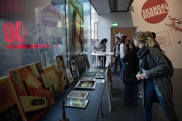 eSeL: Die Entsetzliche-Kunst-Tauschbörse LINZ  (26.3.2017, OK Linz) <a href="https://esel.at/termin/89417" rel="noreferrer nofollow">esel.at/termin/89417</a> | Foto: <a href="http://eSeL.at" rel="noreferrer nofollow">eSeL.at</a> Foto: eSeL.at - Lorenz Seidler