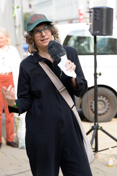Gift-Giving Demonstration - Wienwoche 2025 (Platz der Menschenrechte / Weltmuseum, 12.09.2025) Foto: eSeL.at - Joanna Pianka