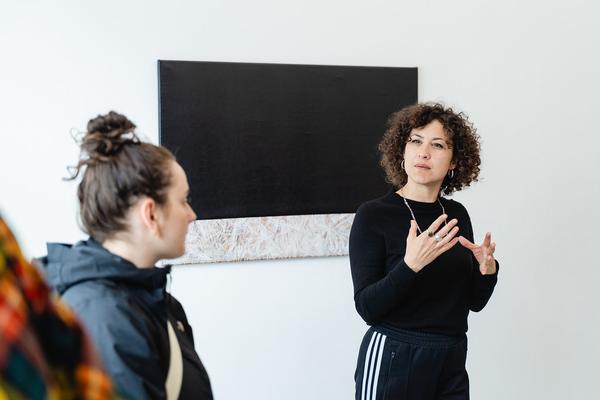 Kurator*innen Führung: Immediate Matters – Speak We Must We Must Speak - Klima Biennale 2026 (Wien, 15.04.2026) Foto: eSeL.at - Robert Puteanu