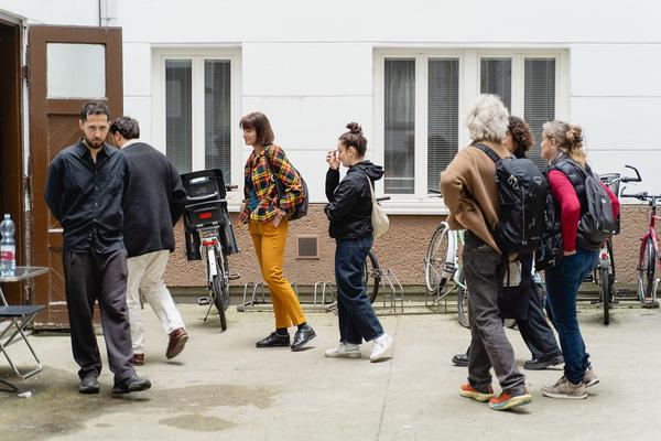 Kurator*innen Führung: Immediate Matters – Speak We Must We Must Speak - Klima Biennale 2026 (Wien, 15.04.2026) Foto: eSeL.at - Robert Puteanu