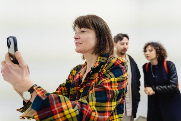 Kurator*innen Führung: Immediate Matters – Speak We Must We Must Speak - Klima Biennale 2026 (Wien, 15.04.2026) Foto: eSeL.at - Robert Puteanu