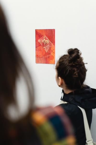 Kurator*innen Führung: Immediate Matters – Speak We Must We Must Speak - Klima Biennale 2026 (Wien, 15.04.2026) Foto: eSeL.at - Robert Puteanu