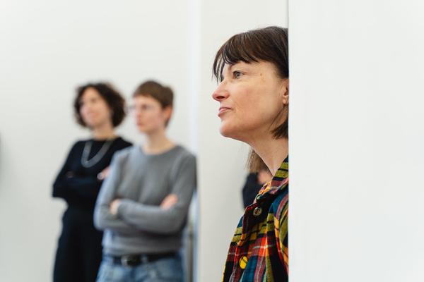 Kurator*innen Führung: Immediate Matters – Speak We Must We Must Speak - Klima Biennale 2026 (Wien, 15.04.2026) Foto: eSeL.at - Robert Puteanu