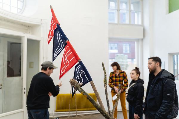 Kurator*innen Führung: Immediate Matters – Speak We Must We Must Speak - Klima Biennale 2026 (Wien, 15.04.2026) Foto: eSeL.at - Robert Puteanu