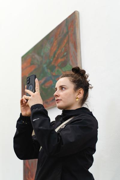 Kurator*innen Führung: Immediate Matters – Speak We Must We Must Speak - Klima Biennale 2026 (Wien, 15.04.2026) Foto: eSeL.at - Robert Puteanu