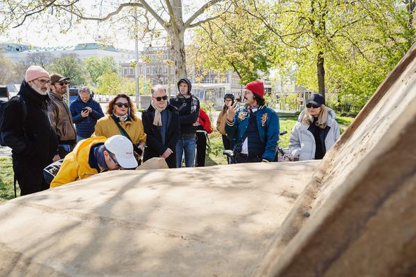 Kurator*innen Führung: (No) funny Games - Klima Biennale 2026 (Wien, 11.04.2026) Foto: eSeL.at - Robert Puteanu