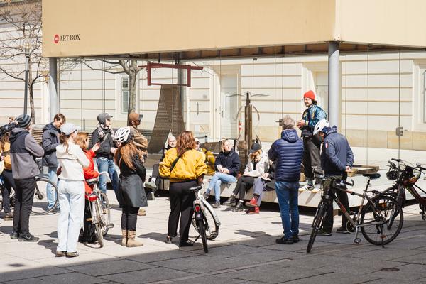 Kurator*innen Führung: (No) funny Games - Klima Biennale 2026 (Wien, 11.04.2026) Foto: eSeL.at - Robert Puteanu