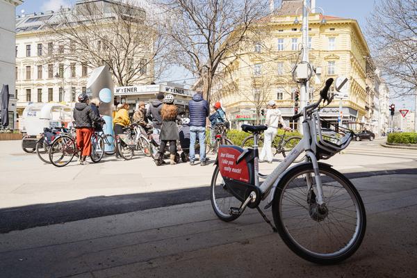 Kurator*innen Führung: (No) funny Games - Klima Biennale 2026 (Wien, 11.04.2026) Foto: eSeL.at - Robert Puteanu