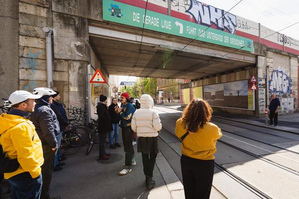 Kurator*innen Führung: (No) funny Games - Klima Biennale 2026 (Wien, 11.04.2026) Foto: eSeL.at - Robert Puteanu