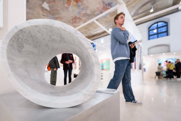 FAIR FOR ART Vienna 2025 (Aula der Wissenschaften, 27.09. - 05.10.2025) Foto: eSeL.at - Joanna Pianka