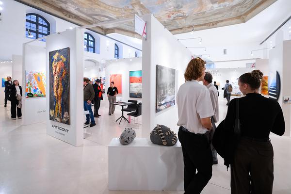 FAIR FOR ART Vienna 2025 (Aula der Wissenschaften, 27.09. - 05.10.2025) Foto: eSeL.at - Joanna Pianka