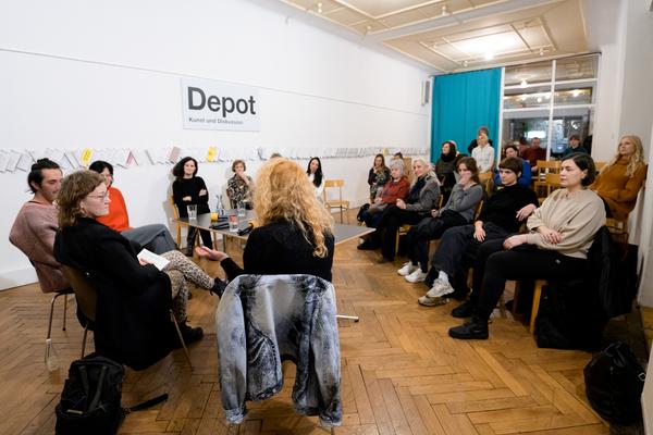 Fest 20+1 Jahre Alumniverein (Depot, 26.11.2025) Foto: eSeL.at - Joanna Pianka