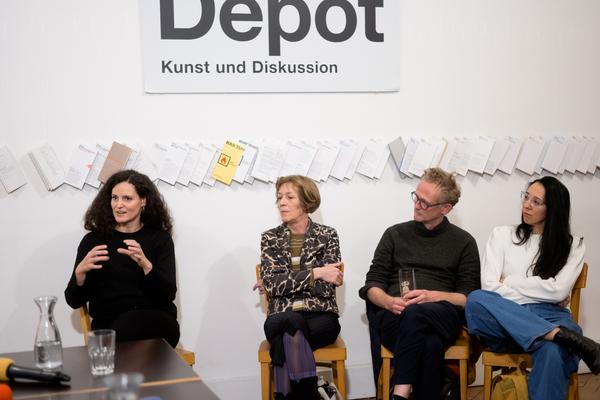 Fest 20+1 Jahre Alumniverein (Depot, 26.11.2025) Foto: eSeL.at - Joanna Pianka