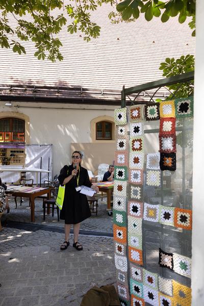 Festival der Regionen 2025: Mittagstisch / Skulpturklasse Kunstuni Linz (Braunau, 13.6.2025) Foto: eSeL.at - Lorenz Seidler