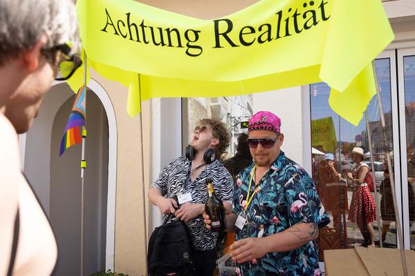 Festival der Regionen 2025: Festival Opening Vermittlungstour (Braunau &gt; Simbach, 13.6.2025) Foto: eSeL.at - Lorenz Seidler