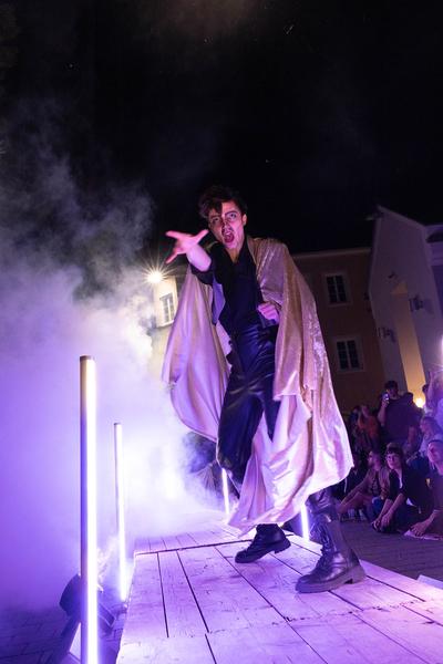 Festival der Regionen 2025: &quot;Braumiau&quot; Drag Show (Festivalzentrale Braunau, 13.6.2025) Foto: eSeL.at - Lorenz Seidler