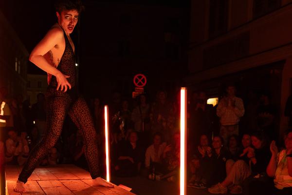Festival der Regionen 2025: &quot;Braumiau&quot; Drag Show (Festivalzentrale Braunau, 13.6.2025) Foto: eSeL.at - Lorenz Seidler