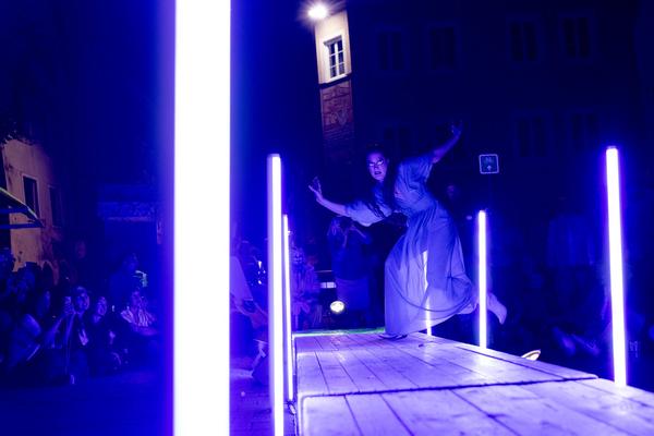 Festival der Regionen 2025: &quot;Braumiau&quot; Drag Show (Festivalzentrale Braunau, 13.6.2025) Foto: eSeL.at - Lorenz Seidler