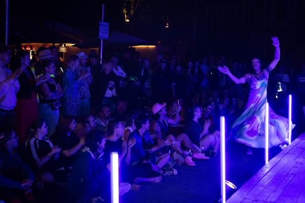 Festival der Regionen 2025: "Braumiau" Drag Show (Festivalzentrale Braunau, 13.6.2025) Foto: eSeL.at - Lorenz Seidler