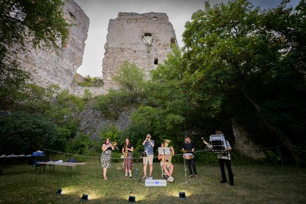 Fluviale – Along the Line: RADperformance Mikulov - Falkenstein (16.08.2025) Foto: eSeL.at - Joanna Pianka