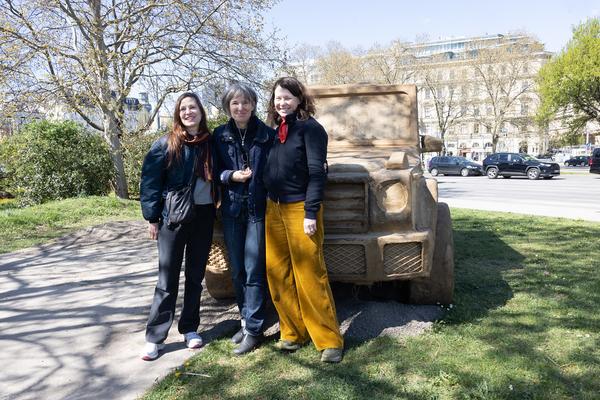 Klima Biennale: Folke Köbberling "Maaaaash!" (KOER Wien @ Karlsplatz, 10.4.2026 – 31.7.2027) Foto: eSeL.at - Lorenz Seidler