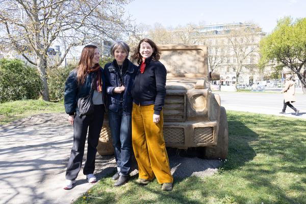 Klima Biennale: Folke Köbberling "Maaaaash!" (KOER Wien @ Karlsplatz, 10.4.2026 – 31.7.2027) Foto: eSeL.at - Lorenz Seidler