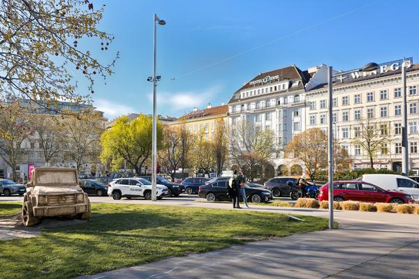 Klima Biennale: Folke Köbberling "Maaaaash!" (KOER Wien @ Karlsplatz, 10.4.2026 – 31.7.2027) Foto: eSeL.at - Joanna Pianka