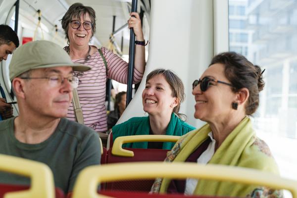 Creatives for Vienna – Making Spaces X Klima Biennale Wien: Die Anhaltestelle (Straßenbahnlinie O, 25.04.2026) Foto: Wirtschaftsagentur Wien / eSeL.at - Robert Puteanu