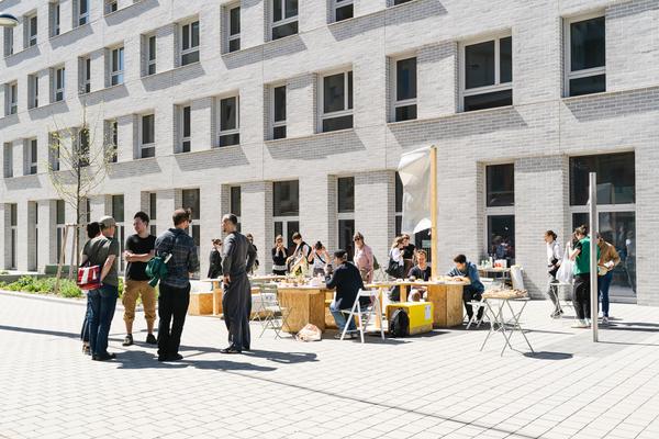 Creatives for Vienna – Making Spaces X Klima Biennale Wien: Die Anhaltestelle (Straßenbahnlinie O, 25.04.2026) Foto: Wirtschaftsagentur Wien / eSeL.at - Robert Puteanu