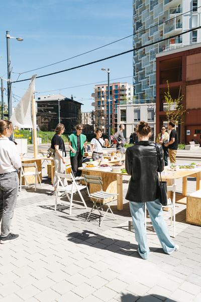 Creatives for Vienna – Making Spaces X Klima Biennale Wien: Die Anhaltestelle (Straßenbahnlinie O, 25.04.2026) Foto: Wirtschaftsagentur Wien / eSeL.at - Robert Puteanu