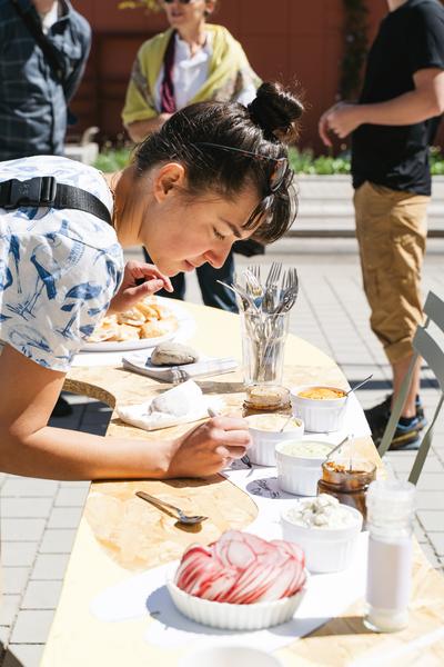 Creatives for Vienna – Making Spaces X Klima Biennale Wien: Die Anhaltestelle (Straßenbahnlinie O, 25.04.2026) Foto: Wirtschaftsagentur Wien / eSeL.at - Robert Puteanu