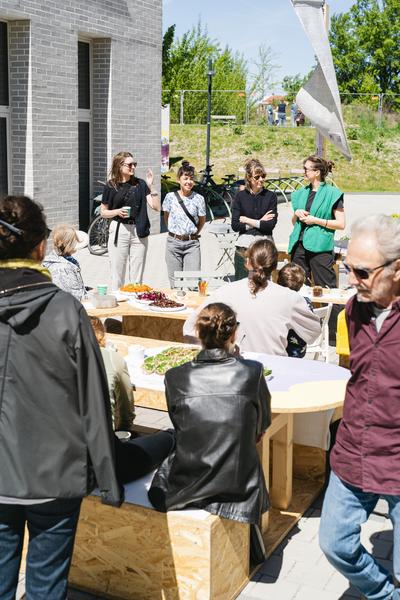 Creatives for Vienna – Making Spaces X Klima Biennale Wien: Die Anhaltestelle (Straßenbahnlinie O, 25.04.2026) Foto: Wirtschaftsagentur Wien / eSeL.at - Robert Puteanu