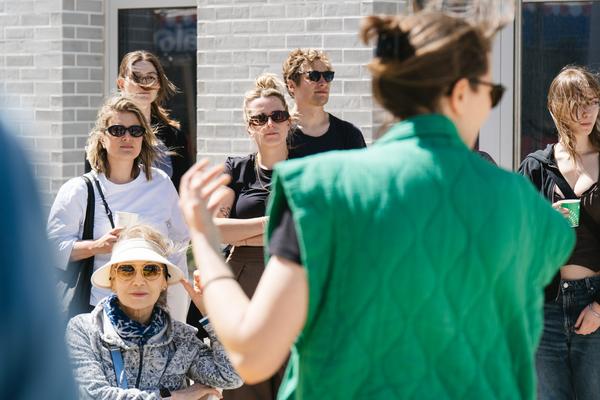 Creatives for Vienna – Making Spaces X Klima Biennale Wien: Die Anhaltestelle (Straßenbahnlinie O, 25.04.2026) Foto: Wirtschaftsagentur Wien / eSeL.at - Robert Puteanu