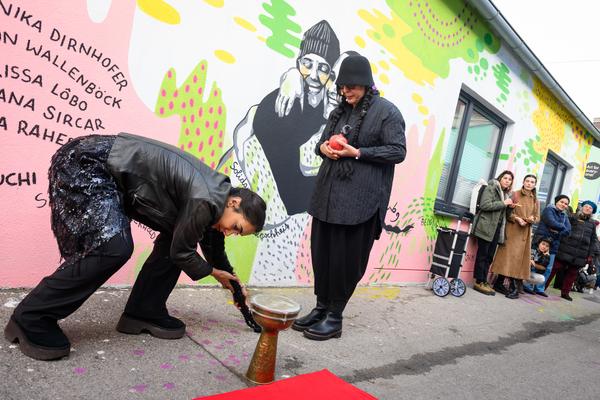 From Fear to Love - Fearless Mural (Brunnenpassage, 06.12.2025) Foto: eSeL.at - Joanna Pianka