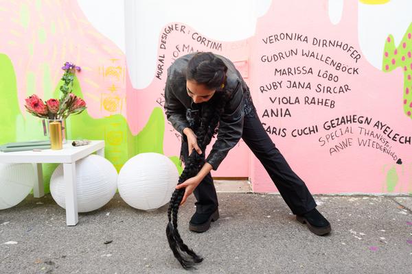 From Fear to Love - Fearless Mural (Brunnenpassage, 06.12.2025) Foto: eSeL.at - Joanna Pianka