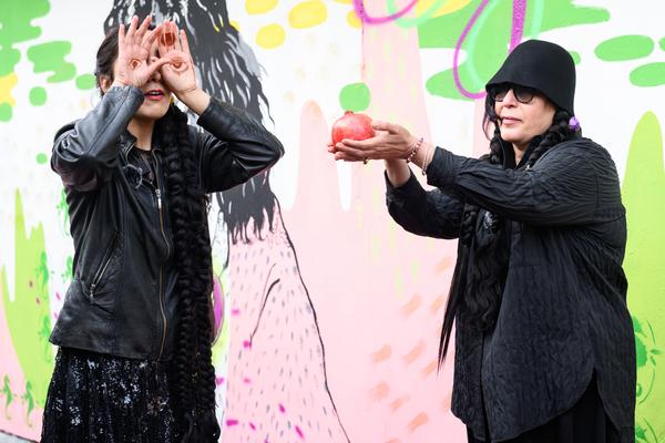 From Fear to Love - Fearless Mural (Brunnenpassage, 06.12.2025) Foto: eSeL.at - Joanna Pianka