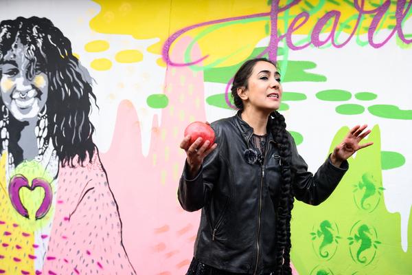 From Fear to Love - Fearless Mural (Brunnenpassage, 06.12.2025) Foto: eSeL.at - Joanna Pianka