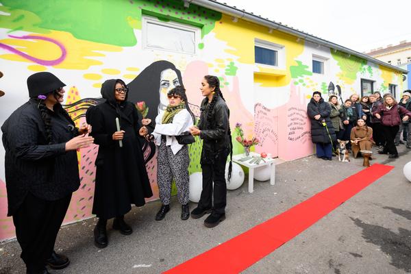 From Fear to Love - Fearless Mural (Brunnenpassage, 06.12.2025) Foto: eSeL.at - Joanna Pianka