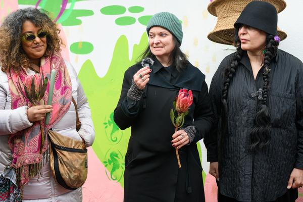 From Fear to Love - Fearless Mural (Brunnenpassage, 06.12.2025) Foto: eSeL.at - Joanna Pianka