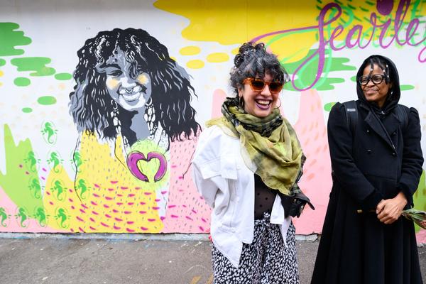 From Fear to Love - Fearless Mural (Brunnenpassage, 06.12.2025) Foto: eSeL.at - Joanna Pianka