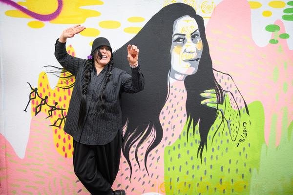 From Fear to Love - Fearless Mural (Brunnenpassage, 06.12.2025) Foto: eSeL.at - Joanna Pianka